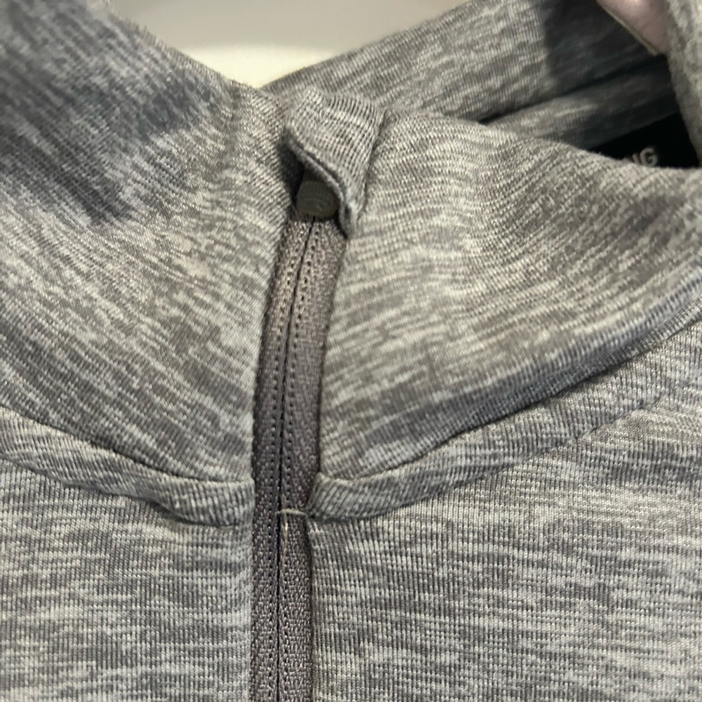 Nike Dri-Fit Heather Gray Quarter Zip Pullover -Women’s Small - Picture 3 of 6